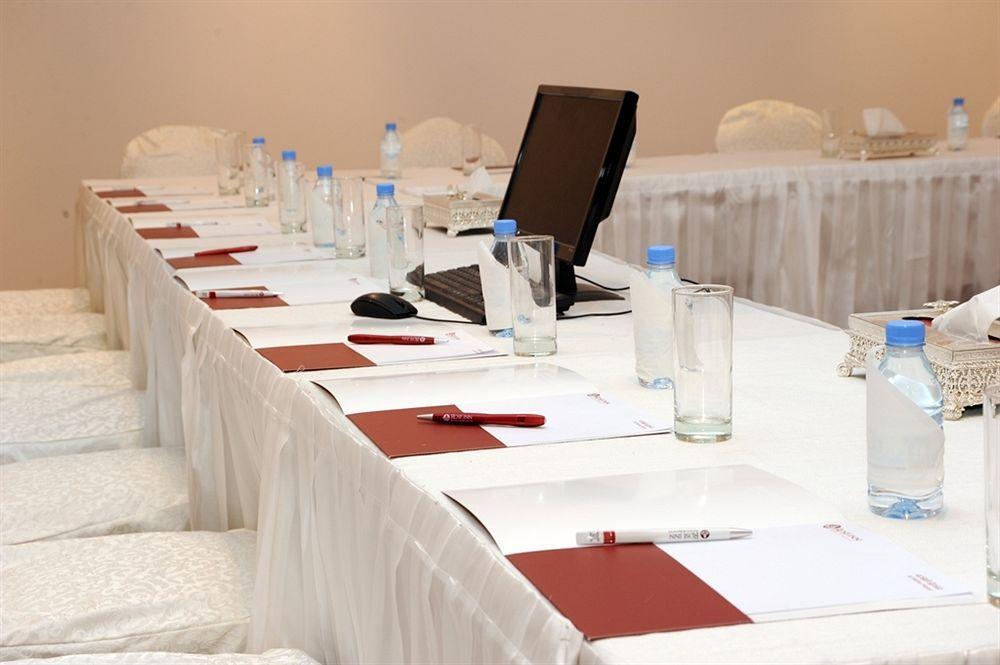 Al Waha Hotel Jeddah Exterior foto